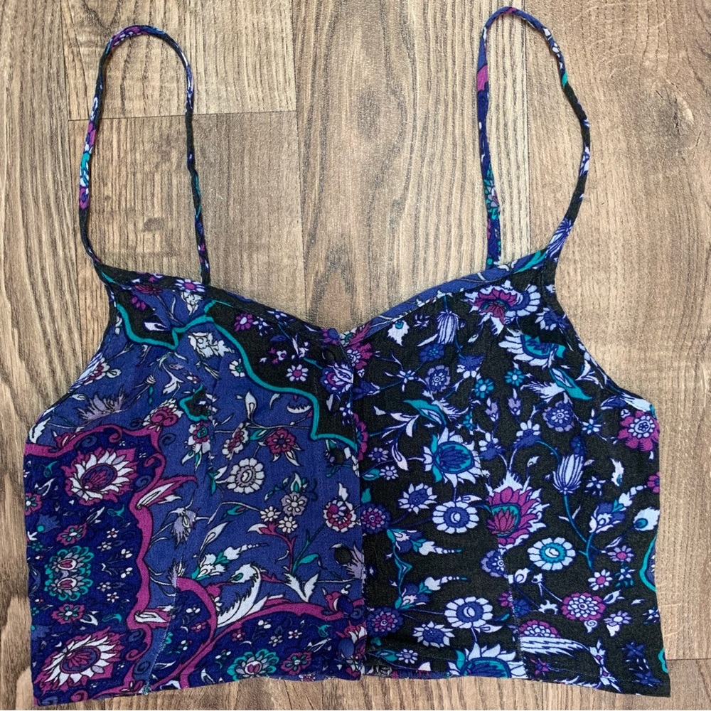 Kendall & Kylie Blue Spaghetti Strap Crop Top Size S